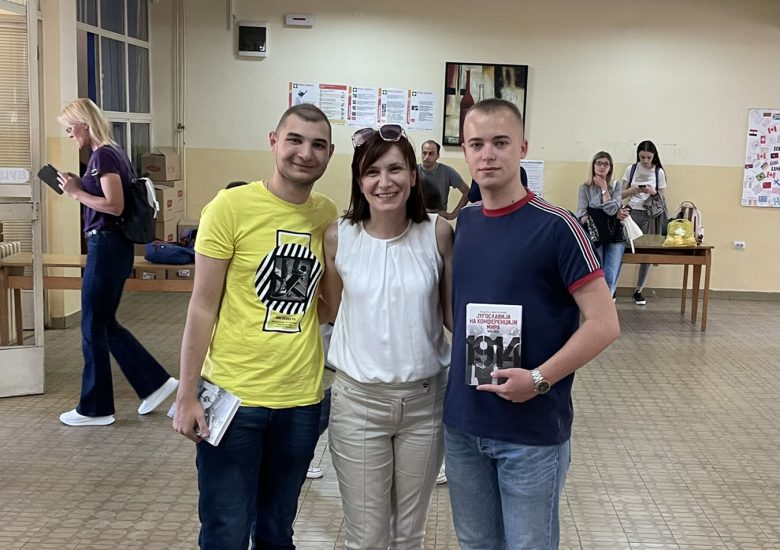 Немања Иванић освојио прво место на Републичком такмичењу из историје
