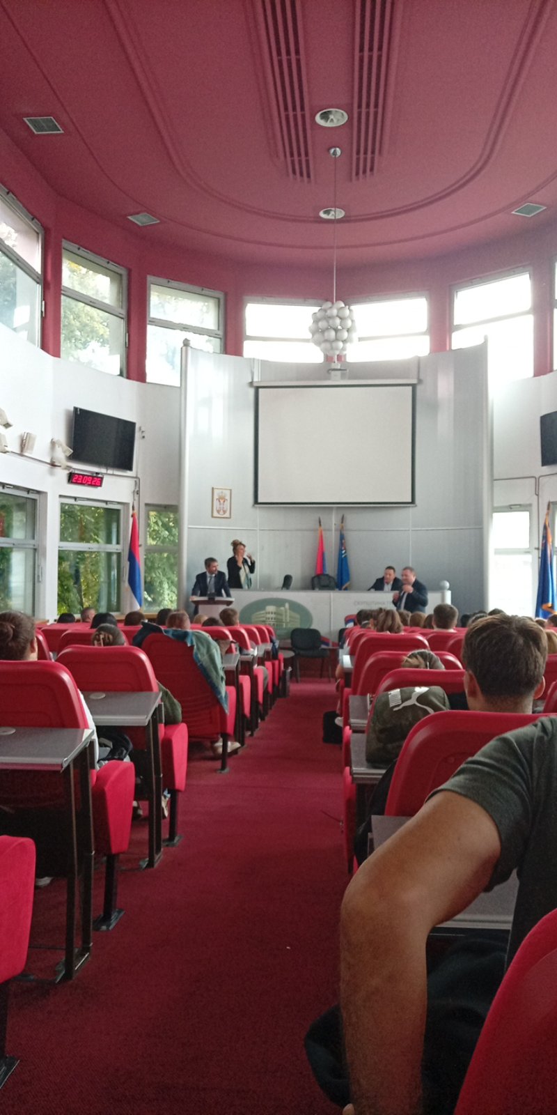 Панел дискусија „Млади питају-омбудсмани одговарају“